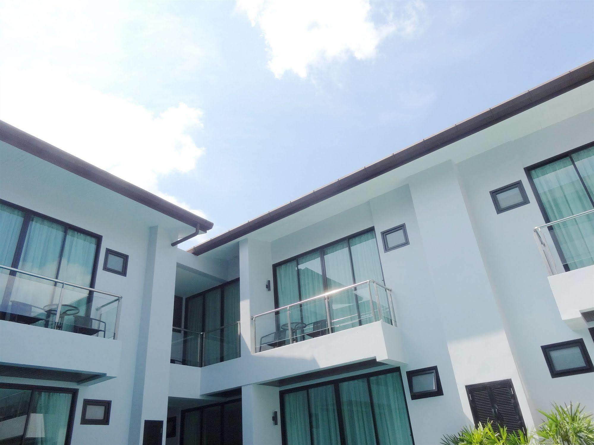 Good Day Phuket Hotel Extérieur photo
