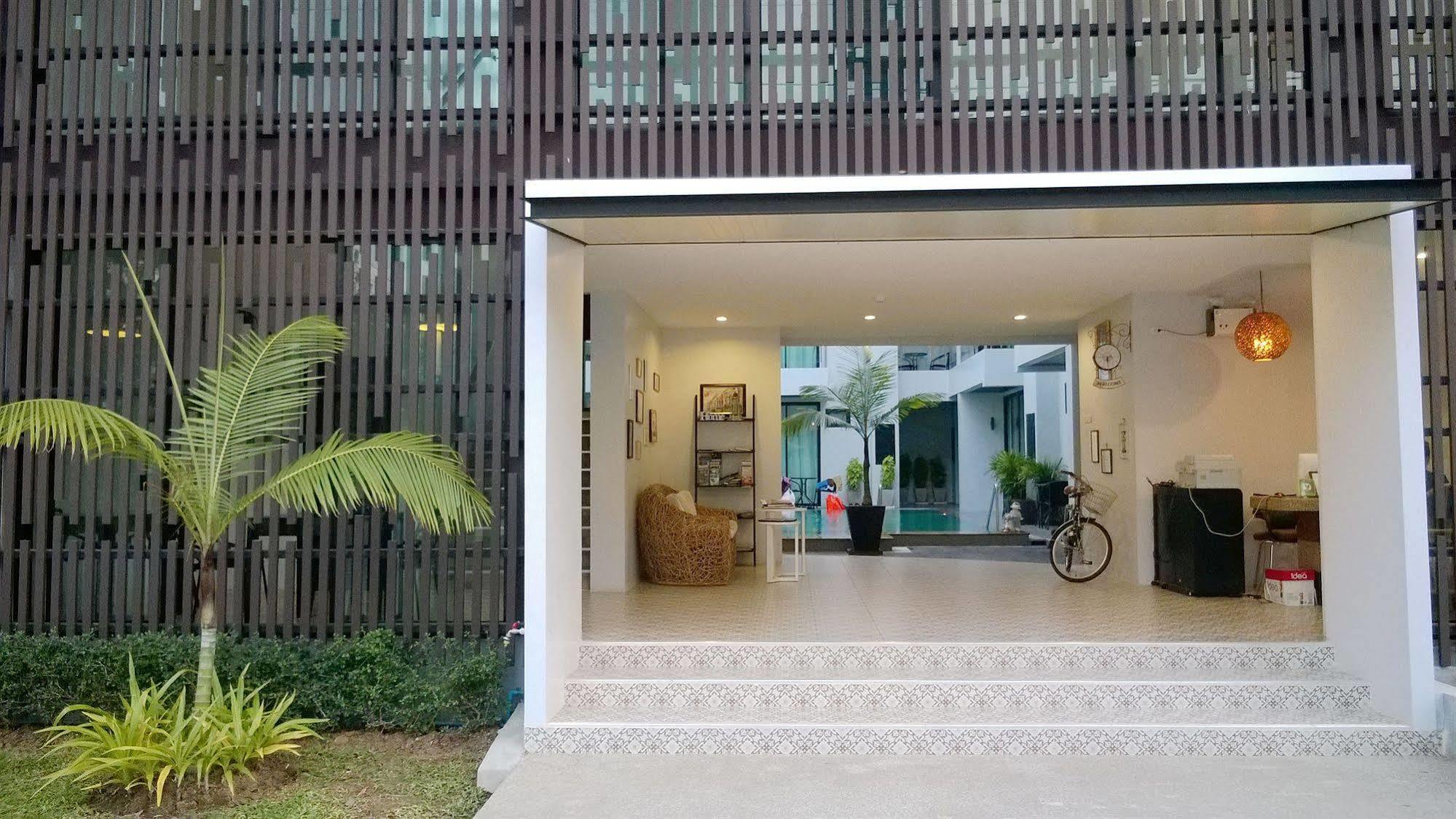 Good Day Phuket Hotel Extérieur photo