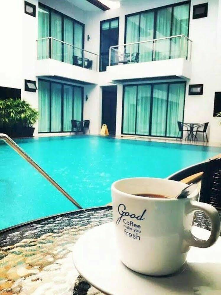 Good Day Phuket Hotel Extérieur photo