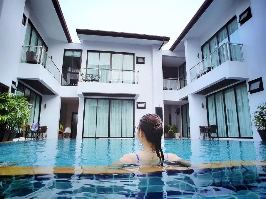 Good Day Phuket Hotel Extérieur photo