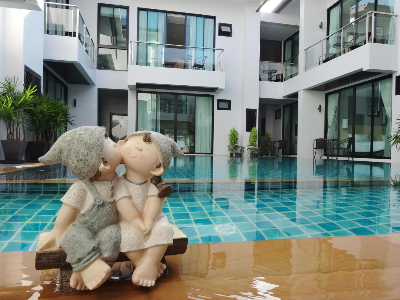 Good Day Phuket Hotel Extérieur photo